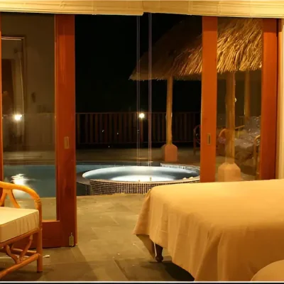 Modern bedroom with terrace and jacuzzi next to the pool in Costa Rica